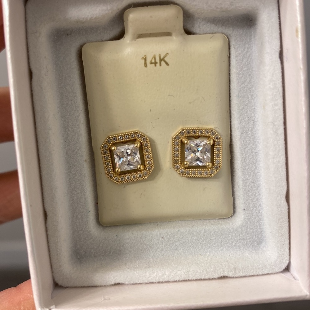 Gold Square Diamond Earrings - Picture 3 of 3
